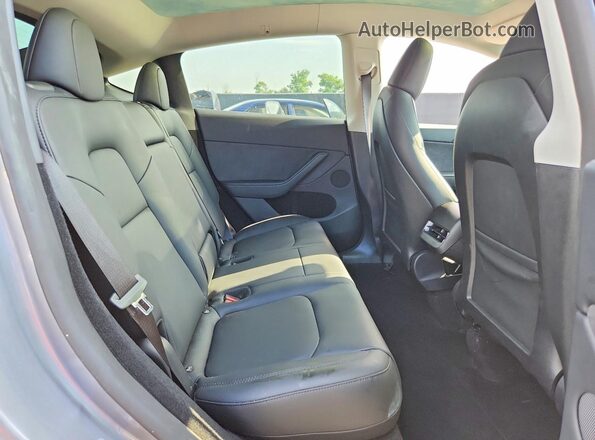 7SAYGDEF0RA301238 2024 TESLA MODEL Gray უკანა სავარძლების ხედი