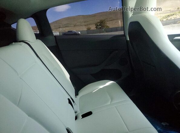 7SAYGDEF0RF022813 2024 TESLA MODEL Black Հետևի նստատեղերի տեսք