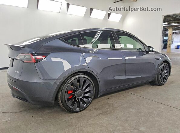 7SAYGDEF1PF793939 2023 TESLA MODEL Gray Rear right