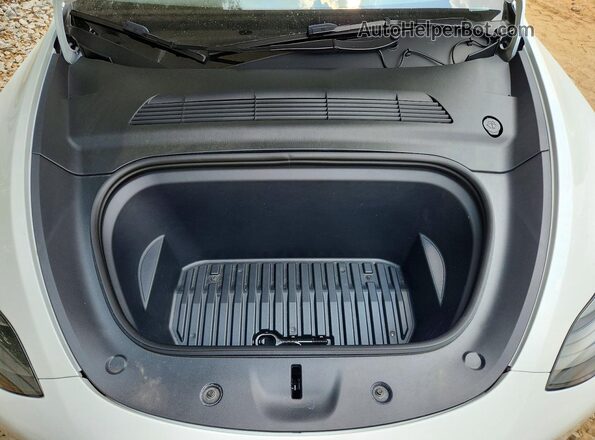 7SAYGDEF1PF809282 2023 TESLA MODEL White Rear interior view