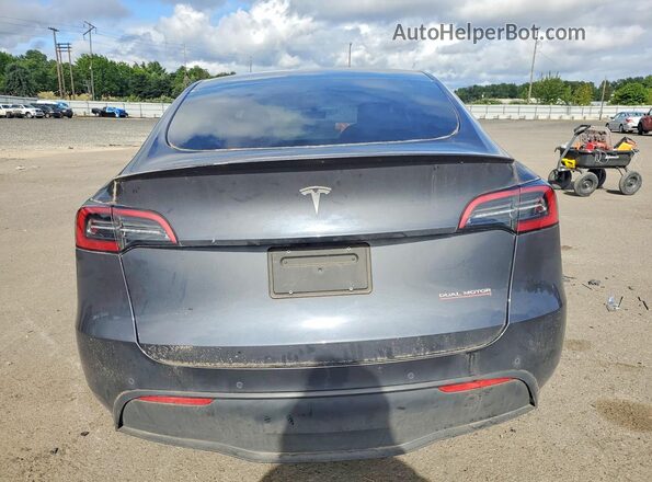 7SAYGDEF2NF569446 2022 TESLA MODEL Серый Вид сзади