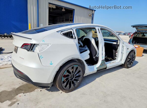 7SAYGDEF2PF595872 2023 TESLA MODEL White Задня права чверть