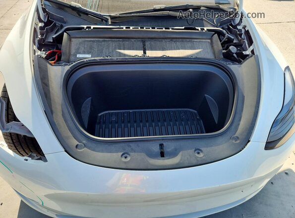7SAYGDEF2PF595872 2023 TESLA MODEL White Вид задньої частини салону