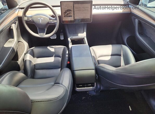 7SAYGDEF2PF942827 2023 TESLA MODEL Белый Вид панели приборов