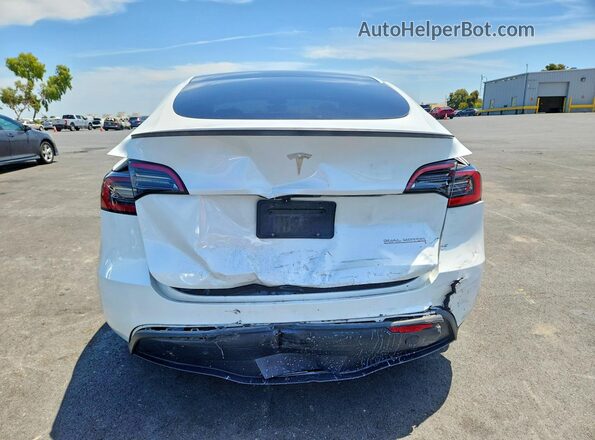 7SAYGDEF2PF942827 2023 TESLA MODEL Белый Вид сзади