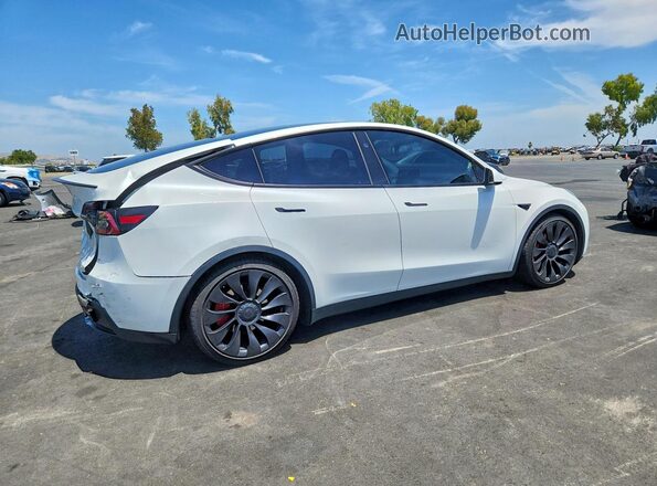 7SAYGDEF2PF942827 2023 TESLA MODEL Белый Задняя правая четверть