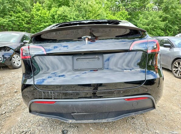 7SAYGDEF3NF307578 2022 TESLA MODEL Black Вид ззаду