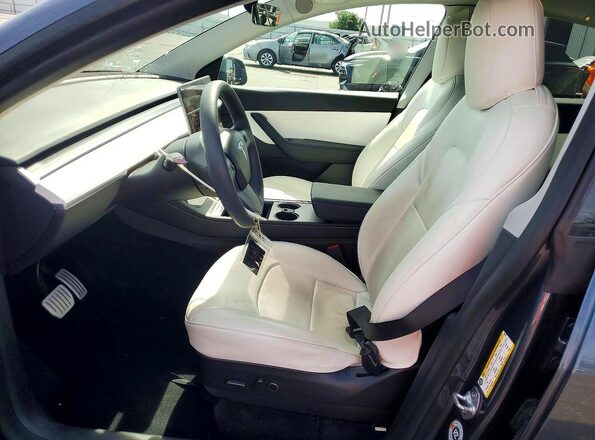7SAYGDEF3NF462602 2022 TESLA MODEL Blue წინა სალონის ხედი