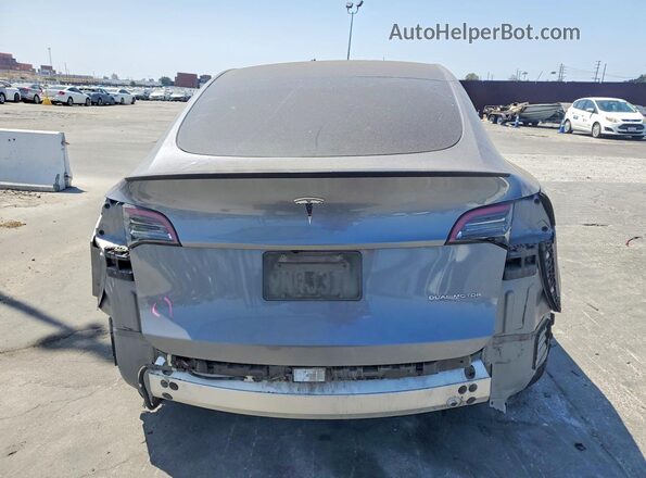 7SAYGDEF3RA294351 2024 TESLA MODEL Серебряный Вид сзади