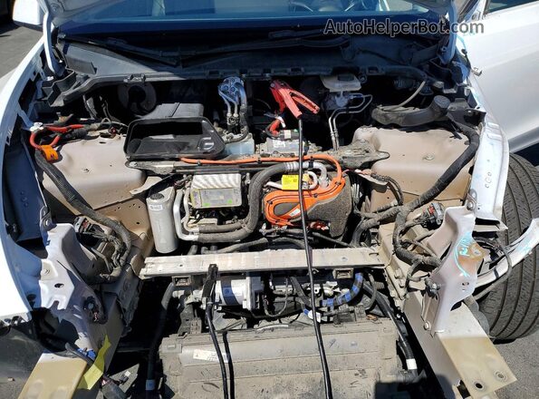 7SAYGDEF4PF593749 2023 TESLA MODEL White Vista del compartimento del motor