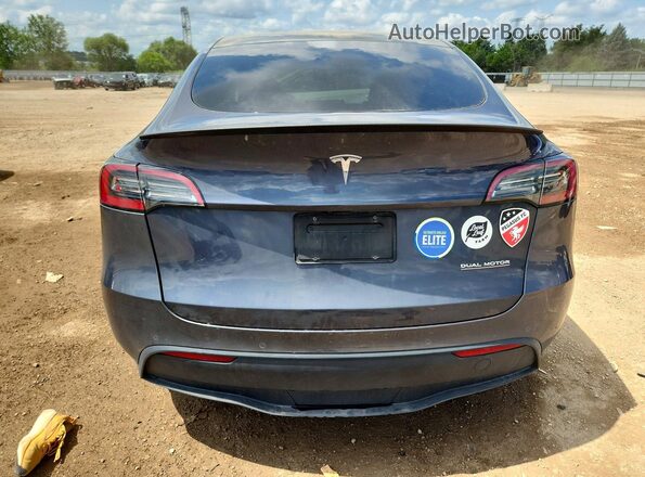 7SAYGDEF5NF308148 2022 TESLA MODEL Gray Widok z tyłu