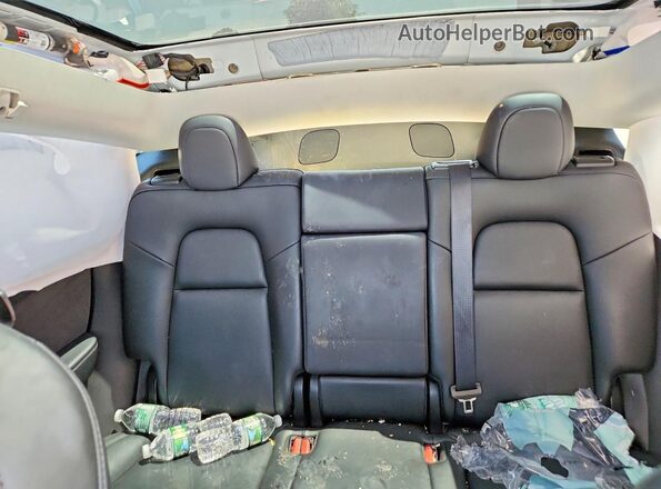 7SAYGDEF5NF308747 2022 TESLA MODEL Белый Вид задней части салона