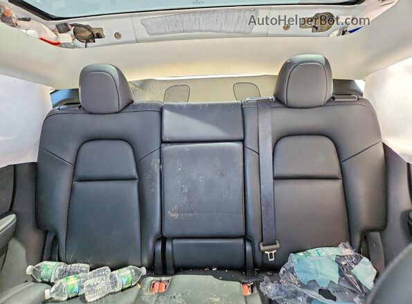 7SAYGDEF5NF308747 2022 TESLA MODEL Белый Вид задних сидений