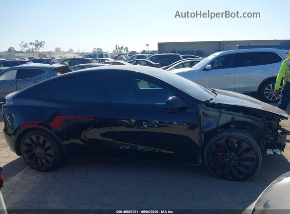 7SAYGDEF5NF328061 2022 TESLA MODEL Y Black Սալոնի հետևի տեսք