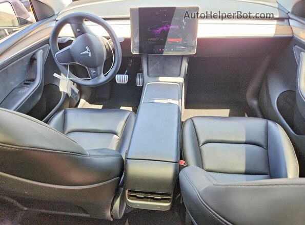 7SAYGDEF5PF920272 2023 TESLA MODEL Серый Вид панели приборов