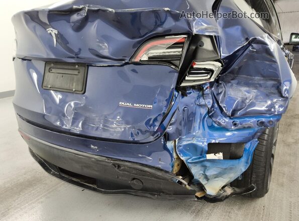7SAYGDEF6NF389239 2022 TESLA MODEL Blue 