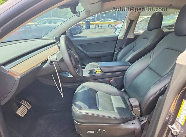 7SAYGDEF6NF451884 2022 TESLA MODEL Gray Front interior view
