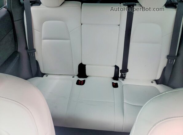 7SAYGDEF6NF539785 2022 TESLA MODEL Blue Vista de los asientos traseros