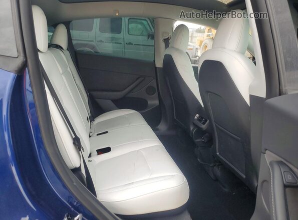 7SAYGDEF6NF539785 2022 TESLA MODEL Blue Vista interior trasera