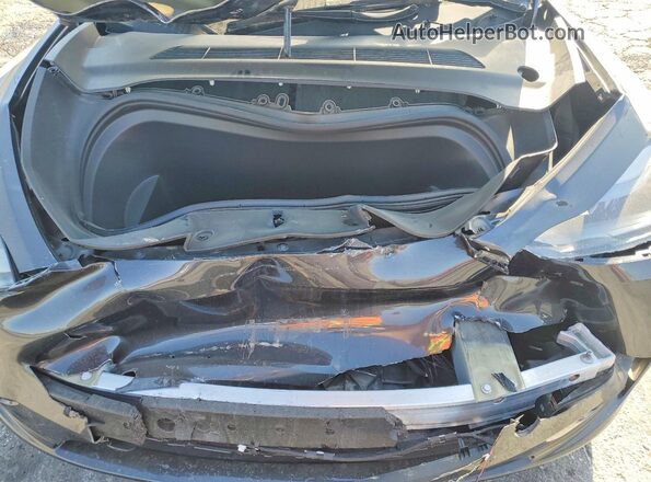 7SAYGDEF6SF243287 2025 TESLA MODEL Угольный Вид подкапотного пространства