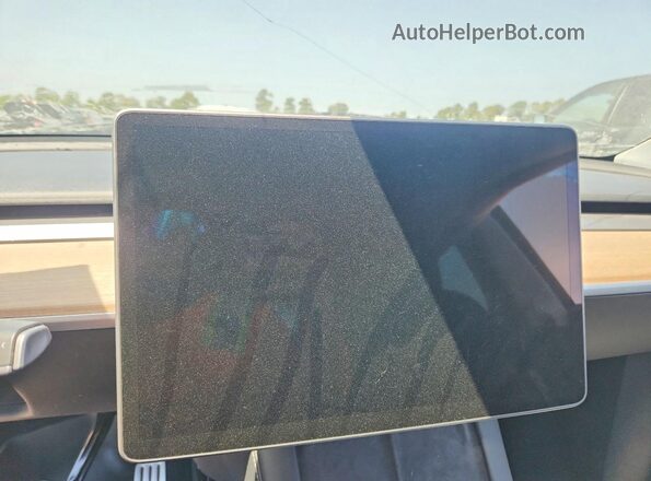 7SAYGDEF7PF874976 2023 TESLA MODEL Gray Vista del cuadro de instrumentos