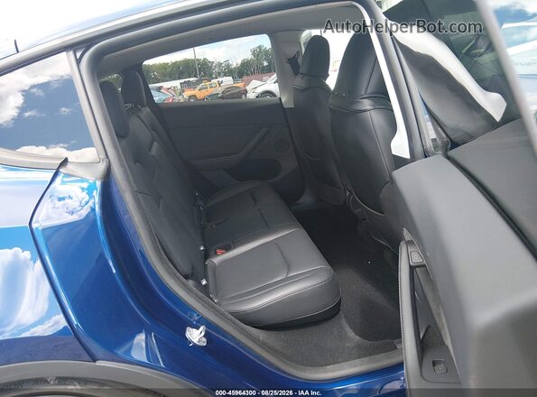 7SAYGDEF7RA327187 2024 TESLA MODEL Y Blue Widok naklejki z numerem VIN