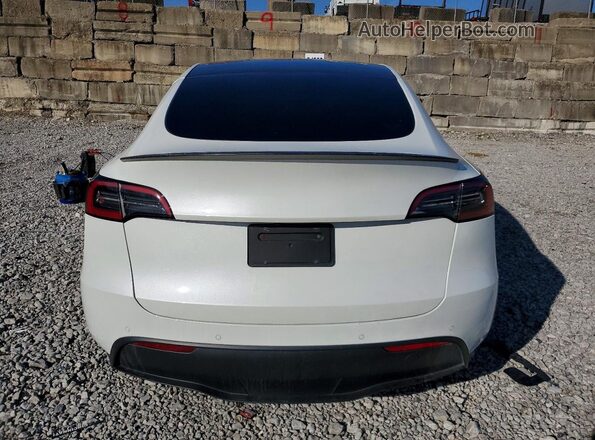 7SAYGDEF8NF397665 2022 TESLA MODEL White Rear view