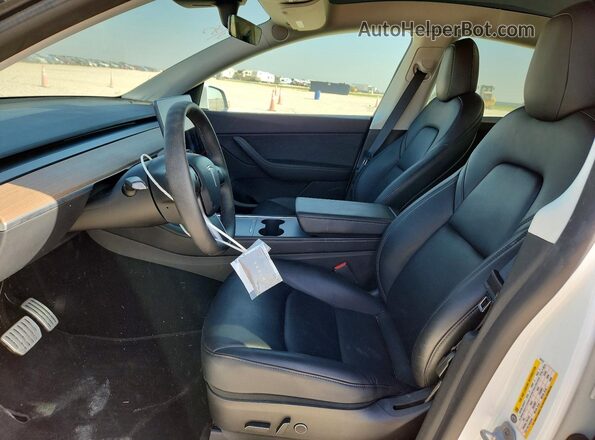 7SAYGDEF9NF457212 2022 TESLA MODEL Белый Вид салона спереди
