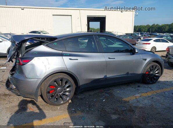 7SAYGDEF9SA338715 2025 TESLA MODEL Y Gray Vista del cuadro de instrumentos
