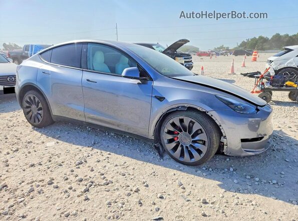 7SAYGDEF9SA351948 2025 TESLA MODEL Gray Front right
