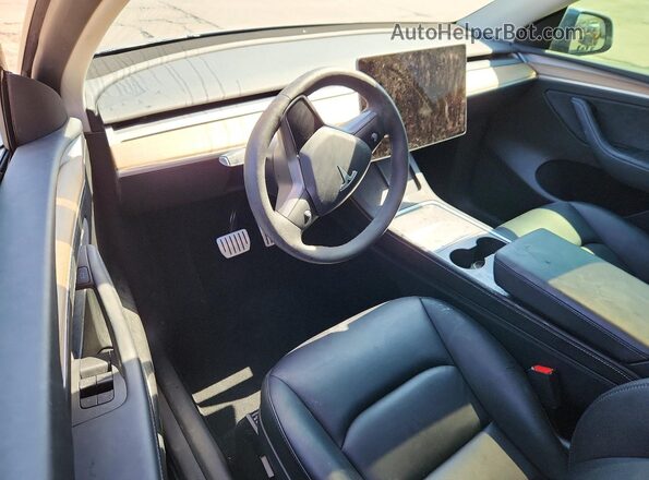 7SAYGDEF9SF299272 2025 TESLA MODEL Серый Вид панели приборов