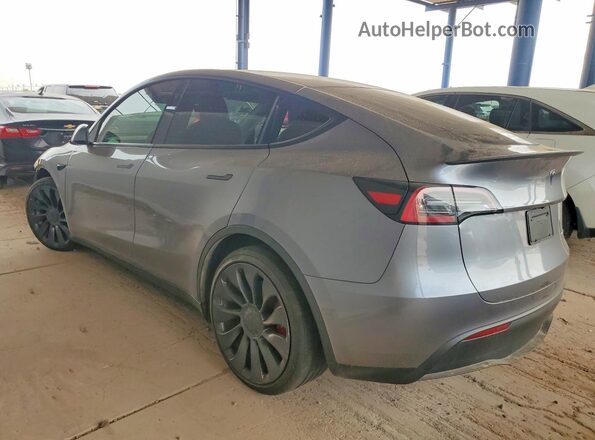 7SAYGDEFXRF170046 2024 TESLA MODEL Gray Rear left