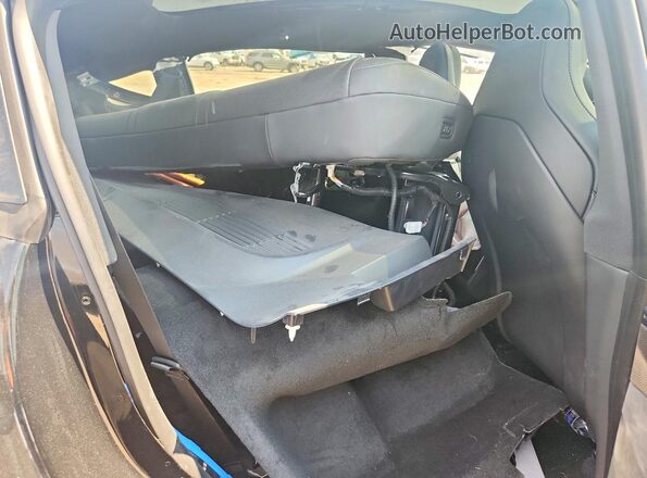 7SAYGDET3TA688445 2026 TESLA MODEL Black Հետևի նստատեղերի տեսք