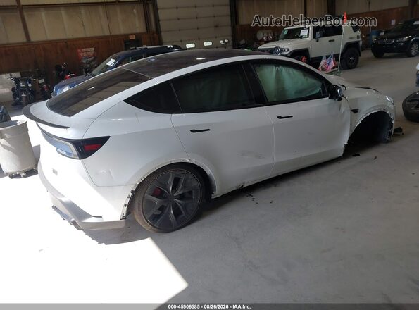 7SAYGDET6TA618597 2026 TESLA MODEL Y White Trasero derecho