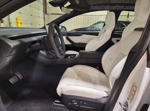 7SAYGDETXTA633524 2026 TESLA MODEL White Սալոնի դիմացի տեսք