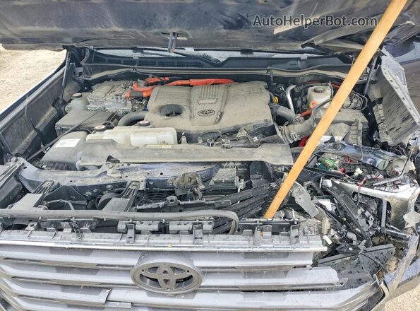 7SVAAABA1PX016874 2023 TOYOTA SEQUOIA Blue ძრავის განყოფილების ხედი