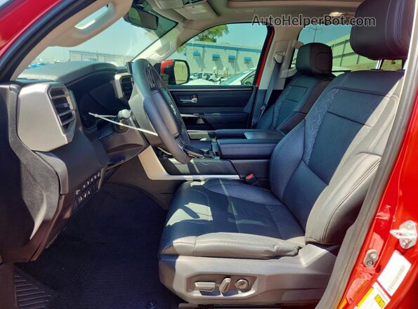 7SVAAABA2RX047215 2024 TOYOTA SEQUOIA Red Vista interior delantera