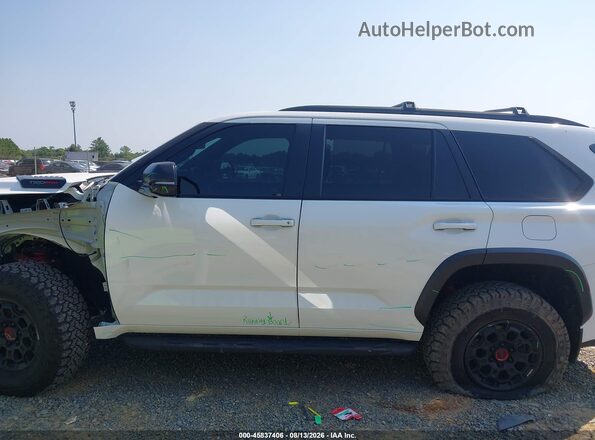 7SVAAABA3RX027507 2024 TOYOTA SEQUOIA White 