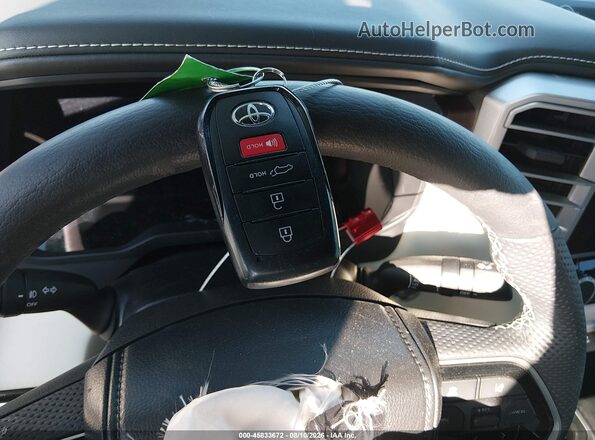 7SVAAABA3RX047076 2024 TOYOTA SEQUOIA Серый Вид панели приборов