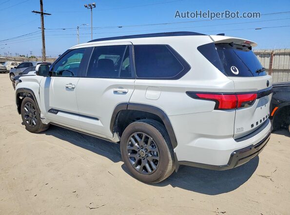 7SVAAABA5RX048004 2024 TOYOTA SEQUOIA White Հետևի աջ