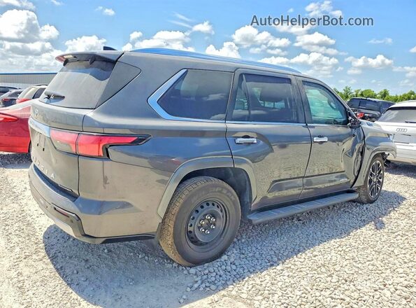 7SVAAABA7TX078435 2026 TOYOTA SEQUOIA Silver Tył prawy