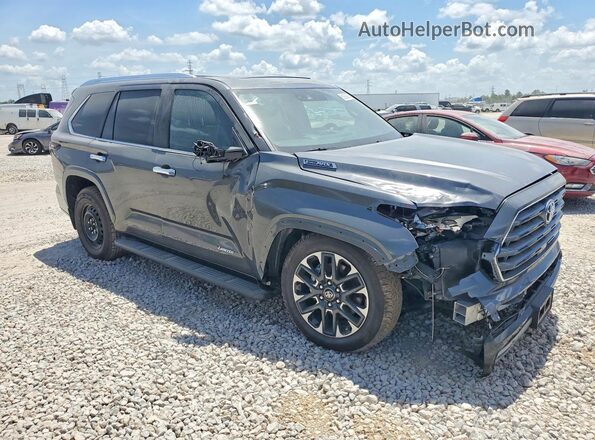 7SVAAABA7TX078435 2026 TOYOTA SEQUOIA Silver Przód prawy