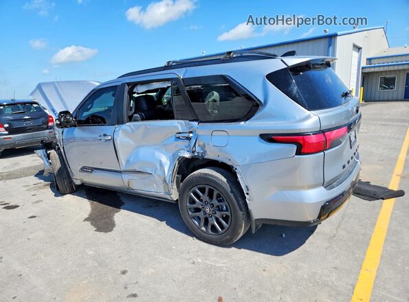 7SVAAABA9SX054507 2025 TOYOTA SEQUOIA Silver Rear left