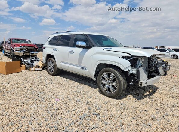 7SVAAABAXSX070148 2025 TOYOTA SEQUOIA White Front right