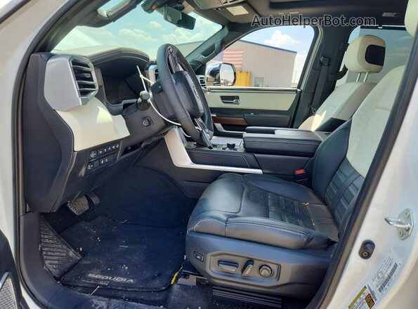 7SVAAABAXSX070148 2025 TOYOTA SEQUOIA White Front interior view
