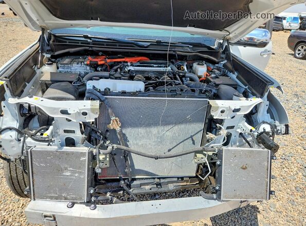 7SVAAABAXSX070148 2025 TOYOTA SEQUOIA White Engine compartment view