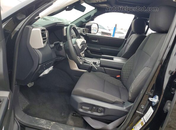 7SVAAABAXSX071736 2025 TOYOTA SEQUOIA Black Front interior view