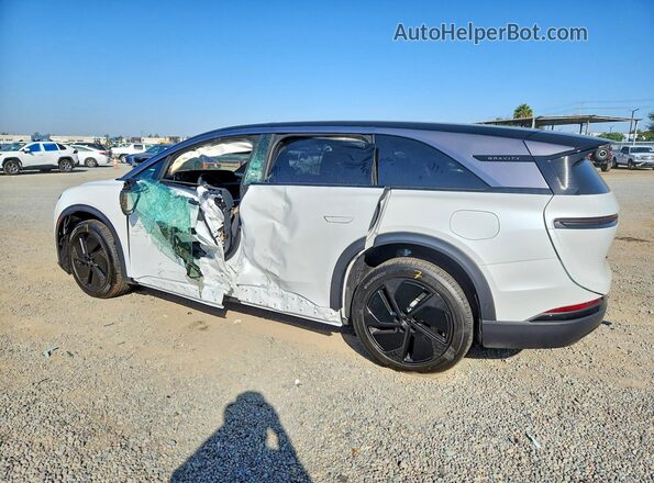 7UUG1GHJ0TA048369 2026 LUCID GRAVITY White Rear left