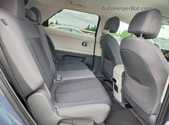 7YAKMDDC0SY020934 2025 HYUNDAI IONIQ Gray Widok wnętrza z tyłu