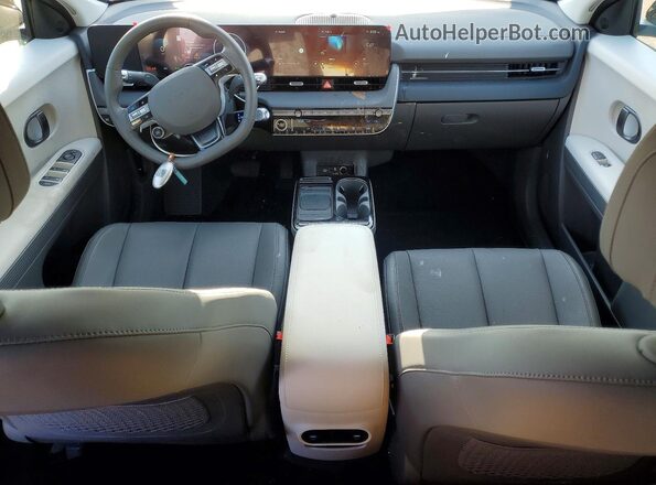 7YAKN4DA2SY023488 2025 HYUNDAI IONIQ Black Dashboard view
